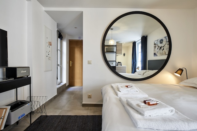 マイ メゾン イン パリ - センティエ