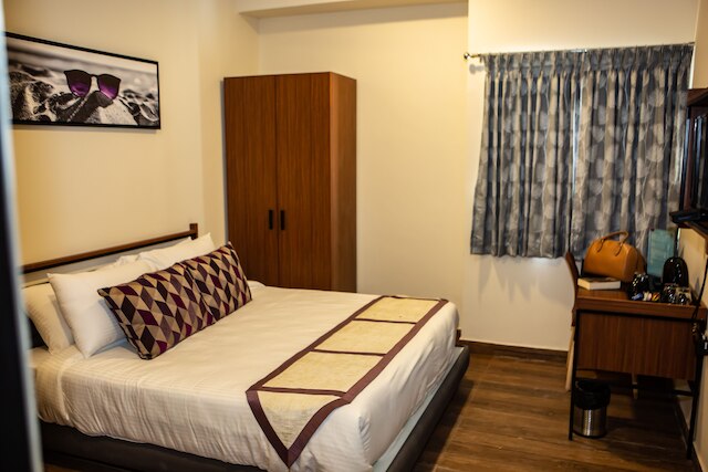 パープル クラウド アーバン