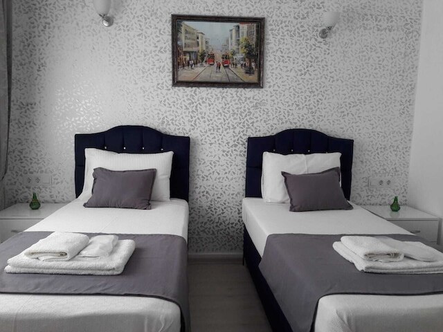 ゴールデン ライフ アパート オテル