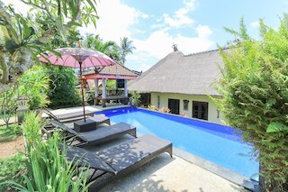 ウブド シェ ニョマン