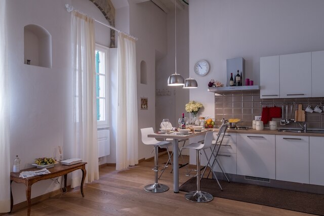 アパルタメント パリオネ