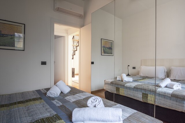 アポロニア アパートメント