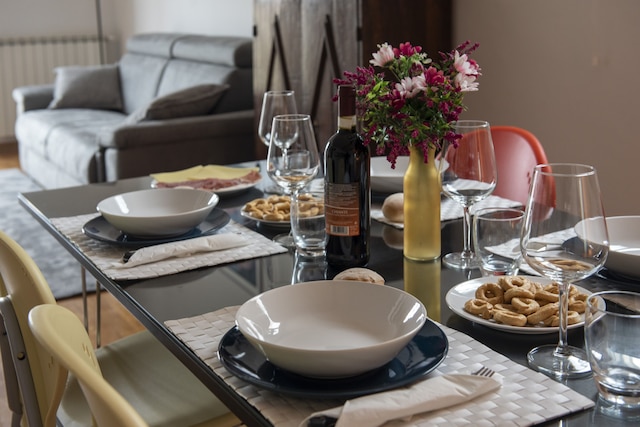 アポロニア アパートメント