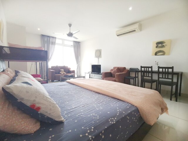 KSL スタジオ ホームステイ、イマキュレート