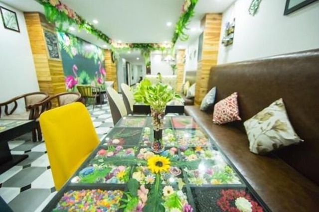 ラオ ラオ カフェ アンド ホステル