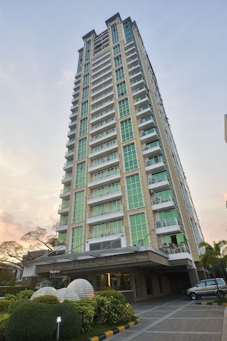 コンフィ スイーツ アット ザ パジェット プレイス