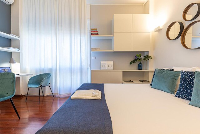 ビープレイス ガリバルディ スイート