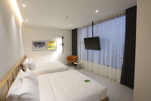 オーキッド ホテル