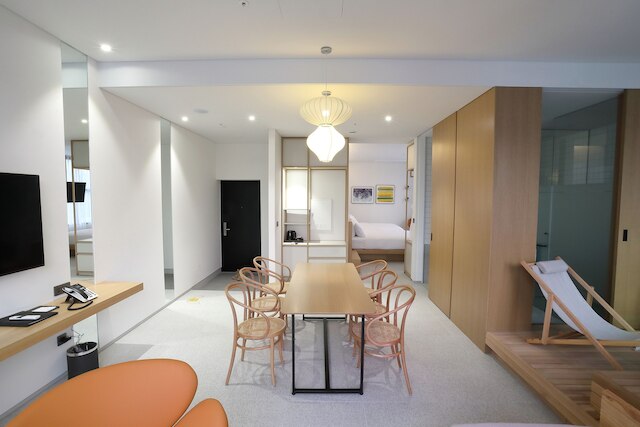 オーキッド ホテル