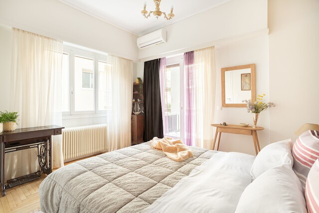 シンタグマとプラカまで歩いてすぐ