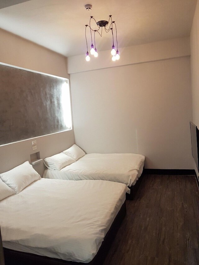 ユートピア ホステル