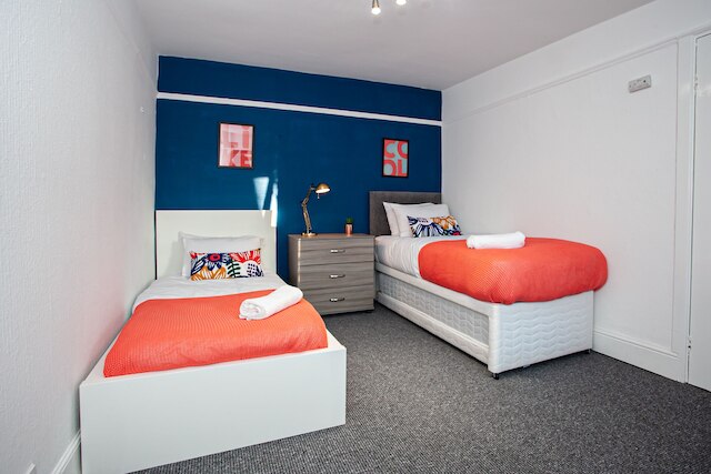 ザ マンチェスター パッド - スリープス 12