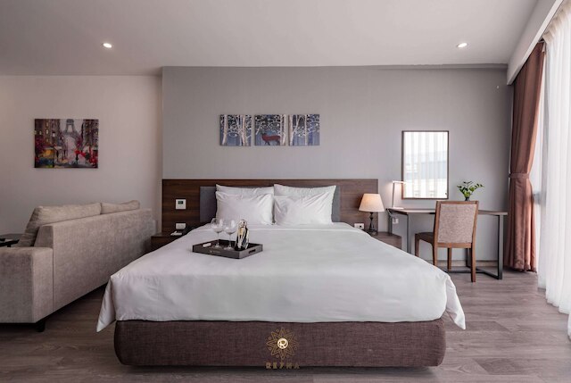 レイナ ホテル ハノイ