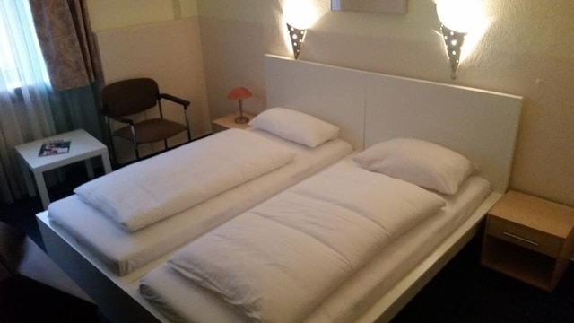 ホテル ガルニ フランクフルト