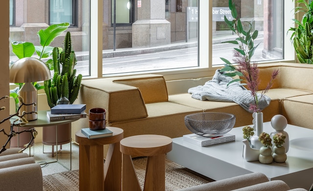 ロック アット ブロークン ワーフ