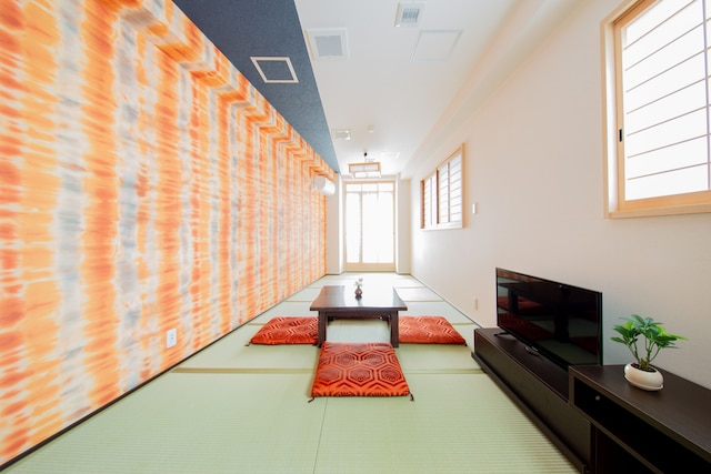 コンフォートセルフホテル HACHI-EMON