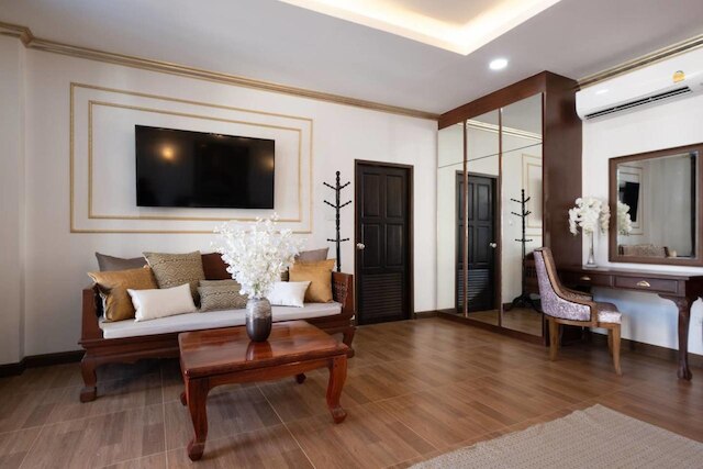 ランナ カミン プール ヴィラ エアポート