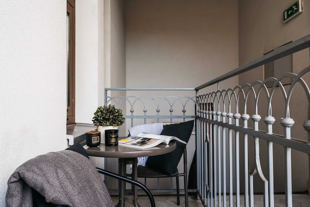 クイーン スタジオ - ロフトアフェア