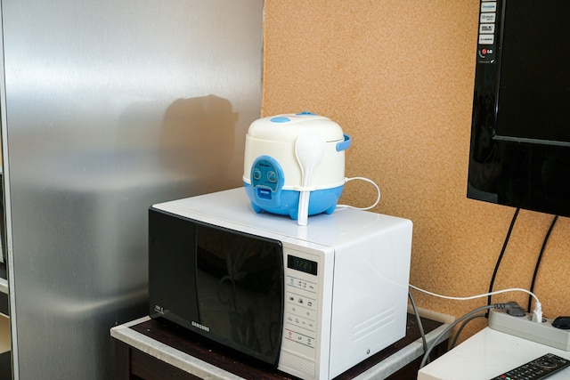 コスモ マンションにあるベッドルーム 1 室のアパートメント、グランド インドネシア近く