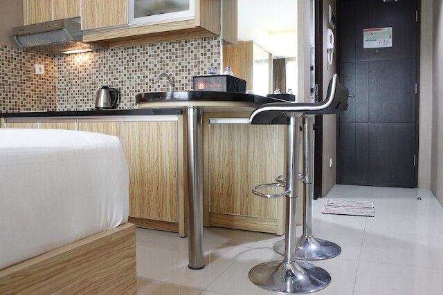 デラックス スタジオ ルーム @ タマンサリ ラ グランデ アパートメント