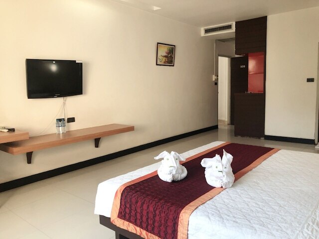 ビエンチャン チャレンサイ センター ホテル