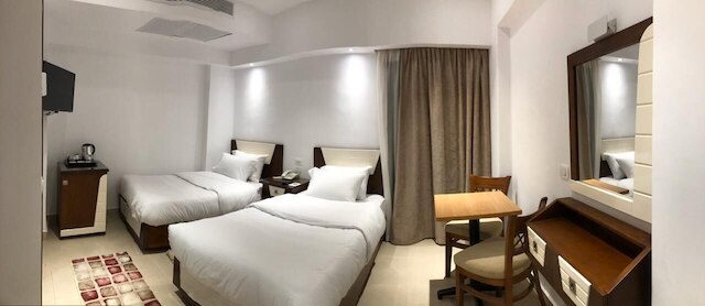 マキシム ホテル