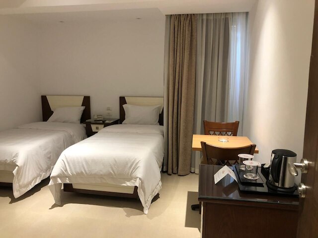 マキシム ホテル