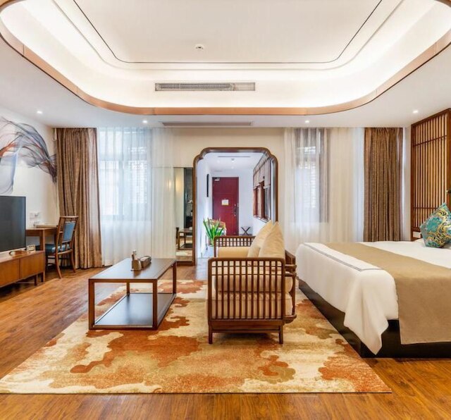 フローラル ホテル シェン ポマン コートヤード (花筑晟泊曼庭院酒店)