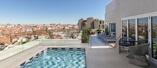 ルーム メイト マカレナ、マドリード グラン ビア