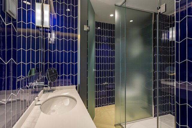 ルーム メイト マカレナ、マドリード グラン ビア