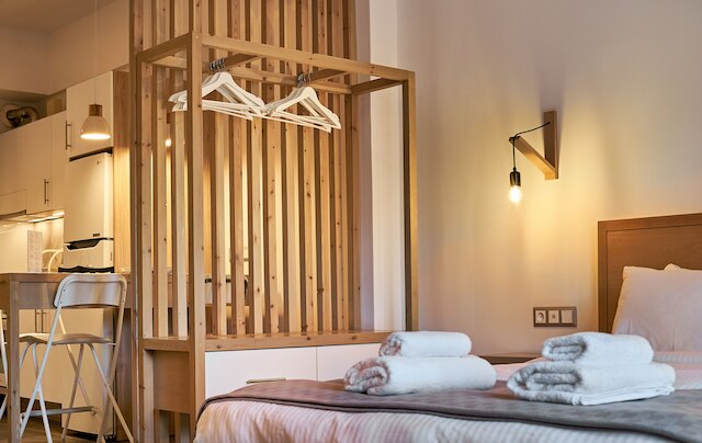 ナコスホームズ ラグジュアリー スタジオ アパートメント