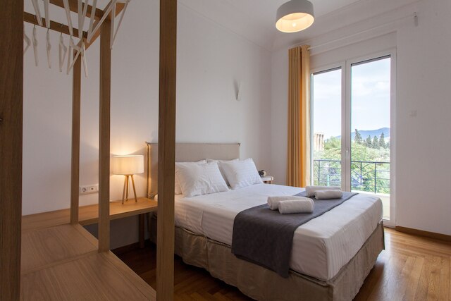 ナコス ホームズ ラグジュアリー アパートメント アクロポリス エリア