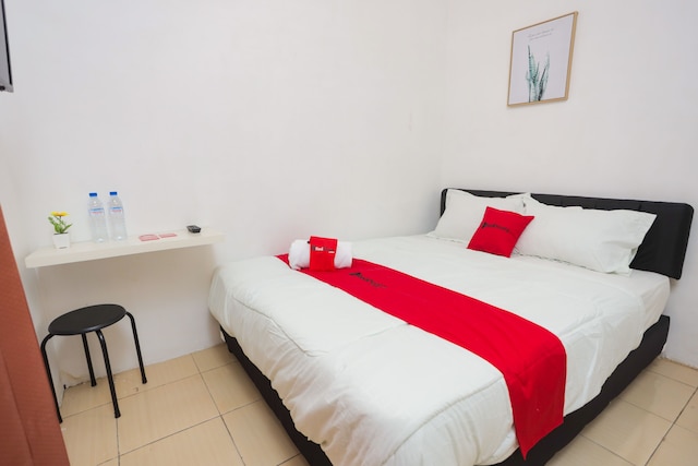 レッドドアーズ ニア プラザ アラヤ 2