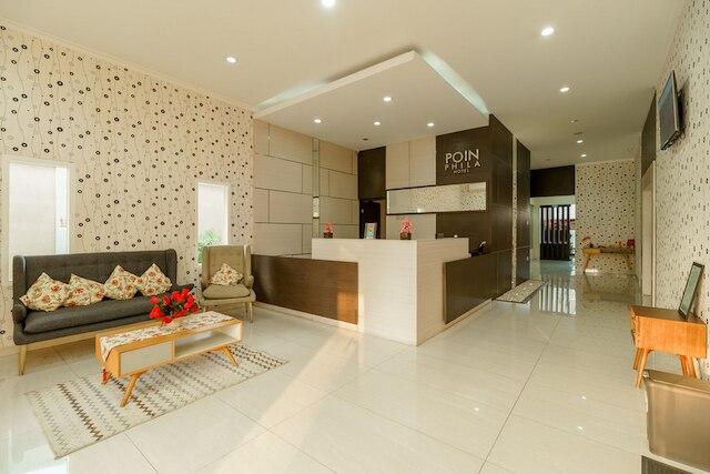 レッドドアーズ プラス @ ポイント フィラ チハンペラス