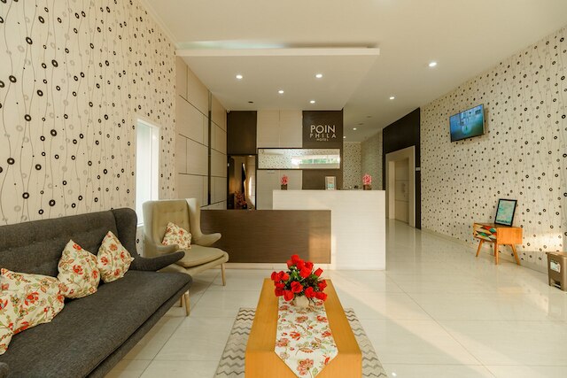 レッドドアーズ プラス @ ポイント フィラ チハンペラス