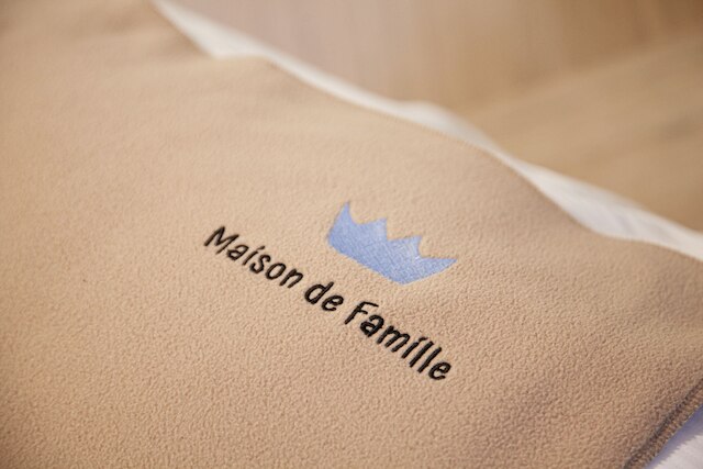 メゾン ドゥ ファミール