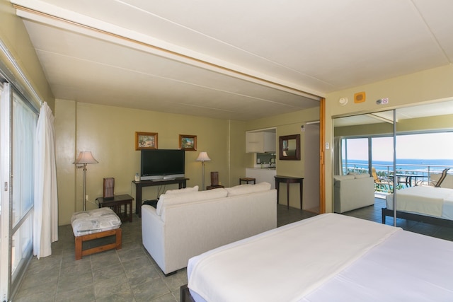 イリカイ タワー ワン ベッドルーム ラグーン ビュー ワイキキ コンドズ ウィズ ラナイ & フリー WIFI