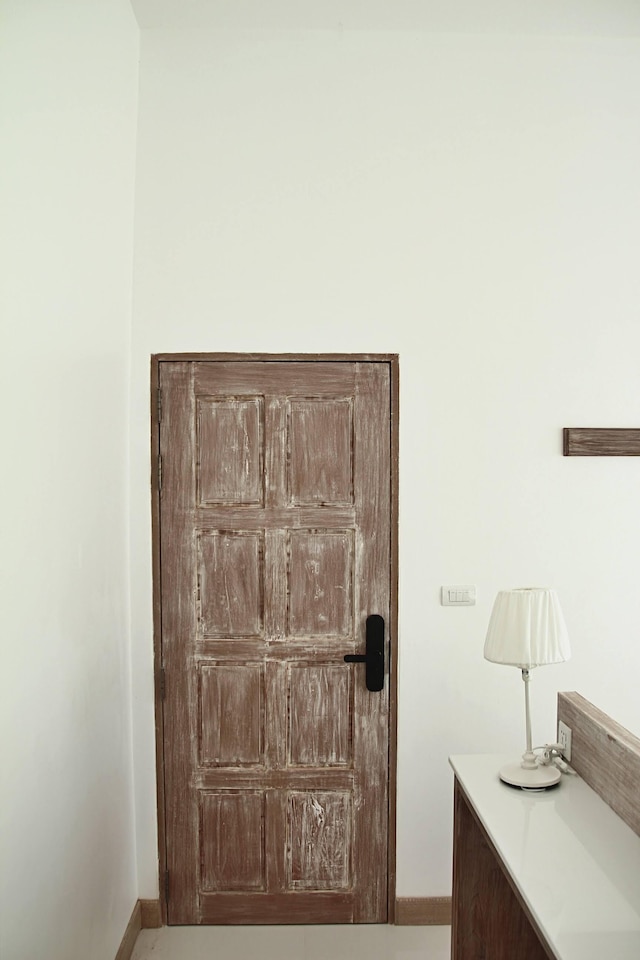 ディア フレンド、ホーム