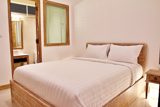 ディア フレンド、ホーム