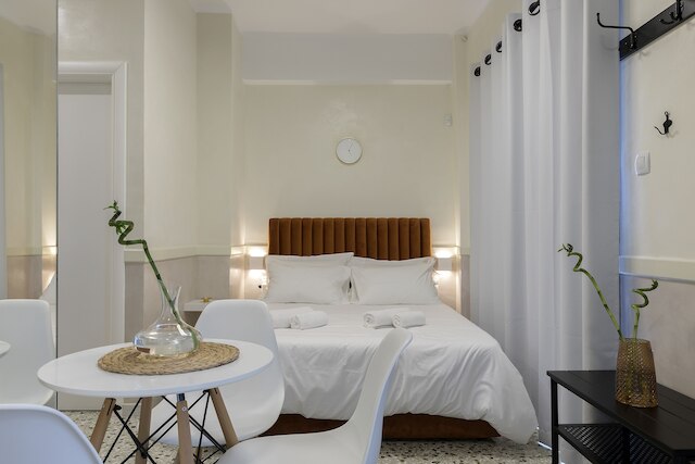 アテニアン ロフツ