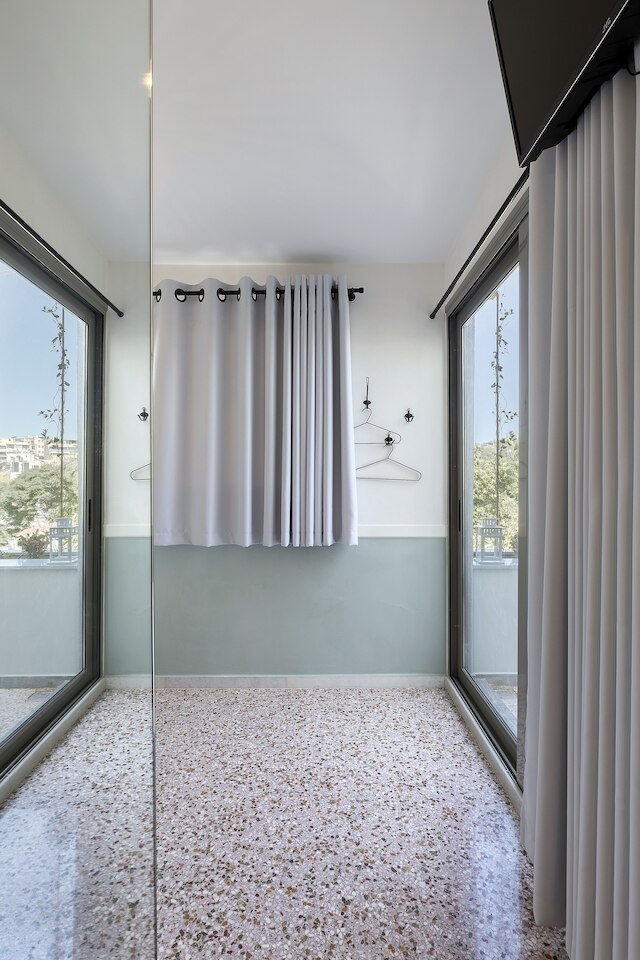 アテニアン ロフツ