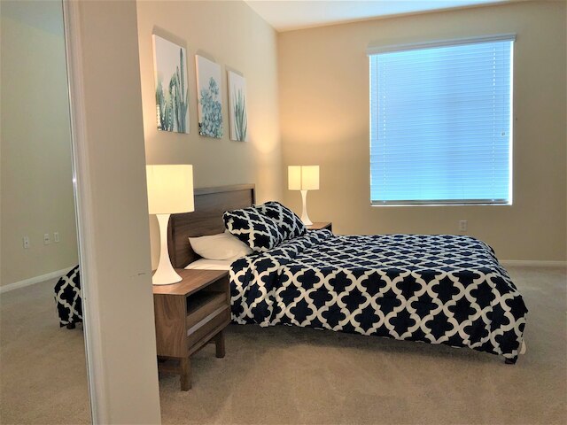 プラチナム トライアングル アパートメンツ