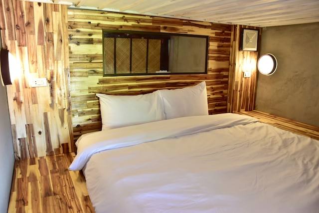 マッド・モンキー・ルアンプラバン