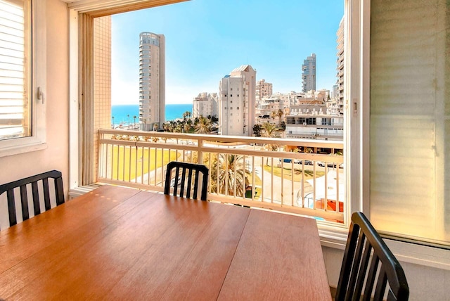 ベッドルーム 3 室のチャーミングなアパートメント、オーシャンビュー、B5