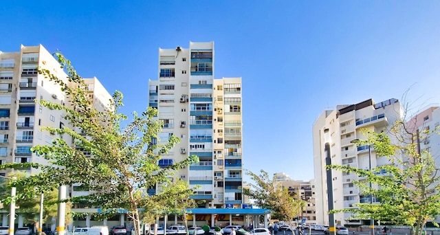 ベッドルーム 3 室のチャーミングなアパートメント、オーシャンビュー、B5