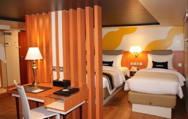 ドゥロス フォス ザ シップ ホテル