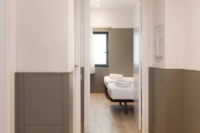 エンジョイBCN パティオ デ ガラ アパートメンツ