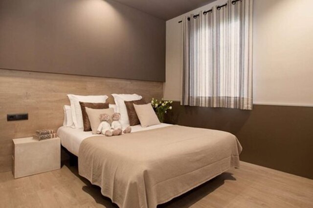 エンジョイ ミロ アパートメンツ