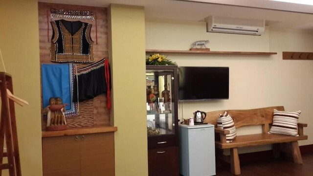 ラユワン B&B (莱湾民宿)