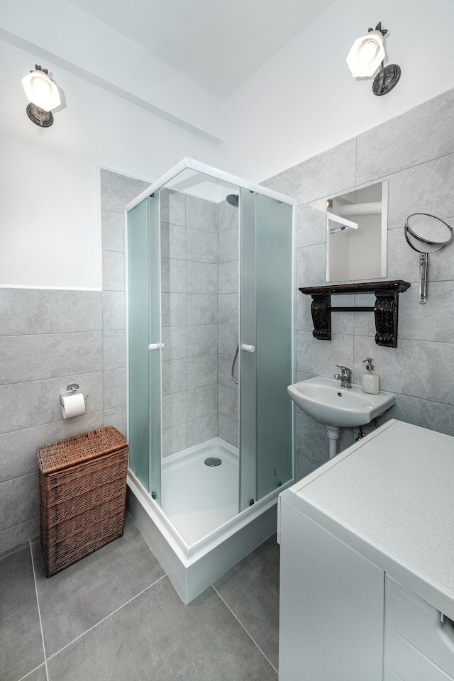 フレンズ アベニュー アパートメント